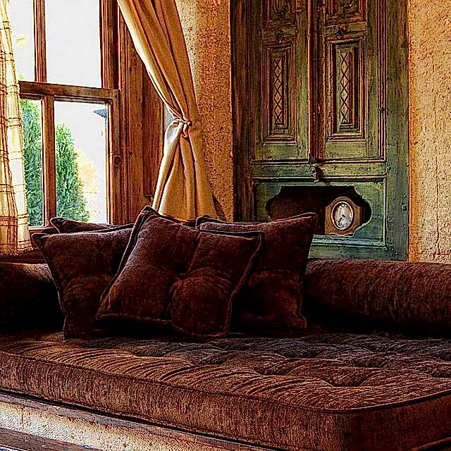 Room of Antique Tiles